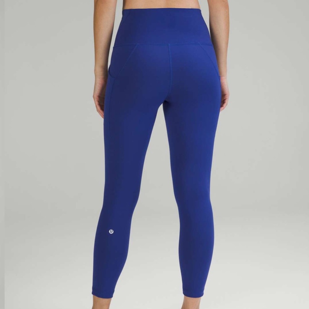 Lululemon Wunder Train High-Rise Tight with Pockets 25"
Psychic good condition